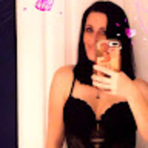 Meet your Posher, Abi